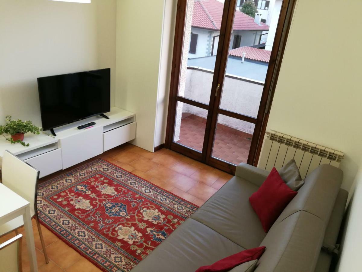 Carducci Apartment - The V Collection ตูราเต ภายนอก รูปภาพ